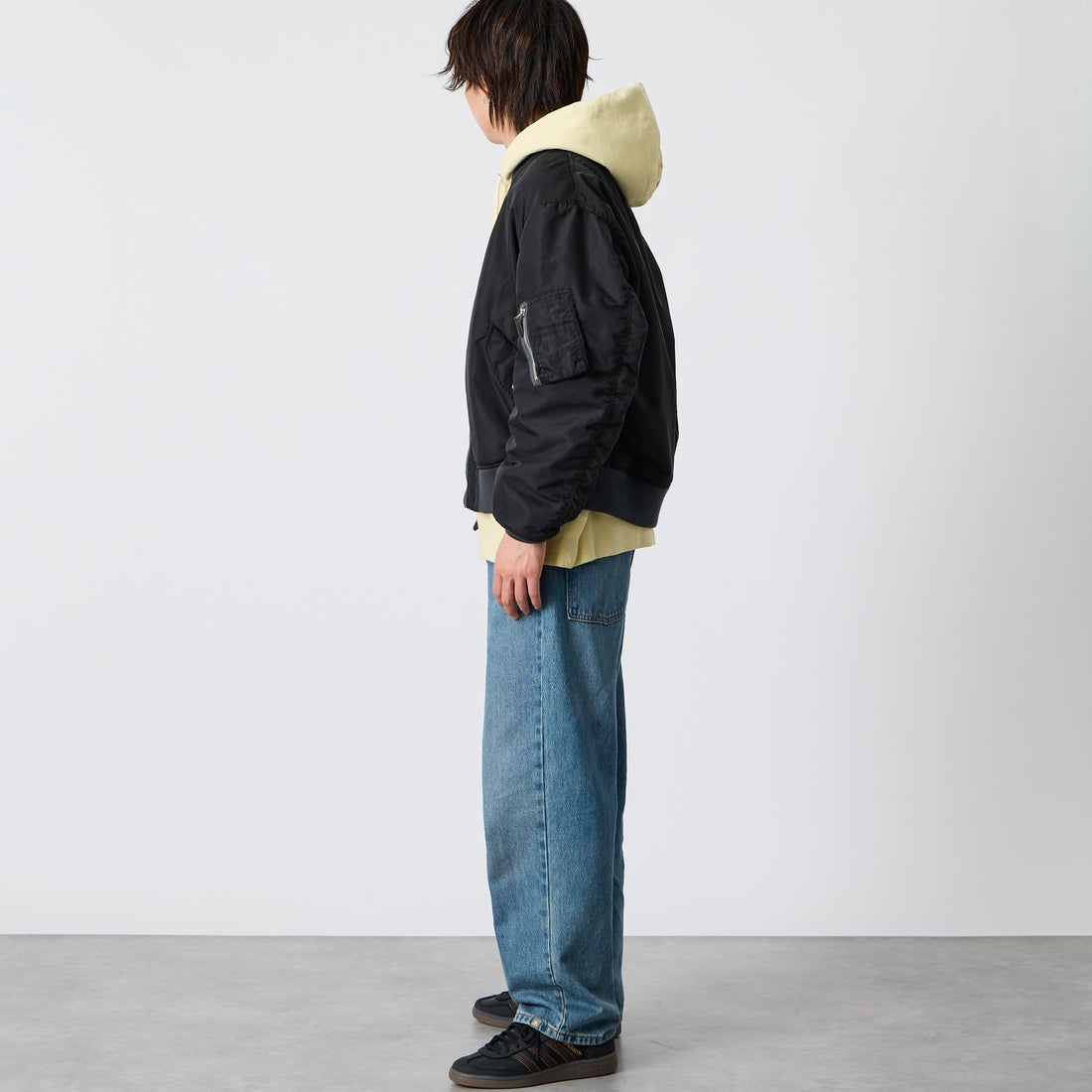 AVIREX [アヴィレックス] 別注 L2-B ミリタリージャケット [783-6252044-JF] BLACK &&モデル身長：177cm 着用サイズ：L&&