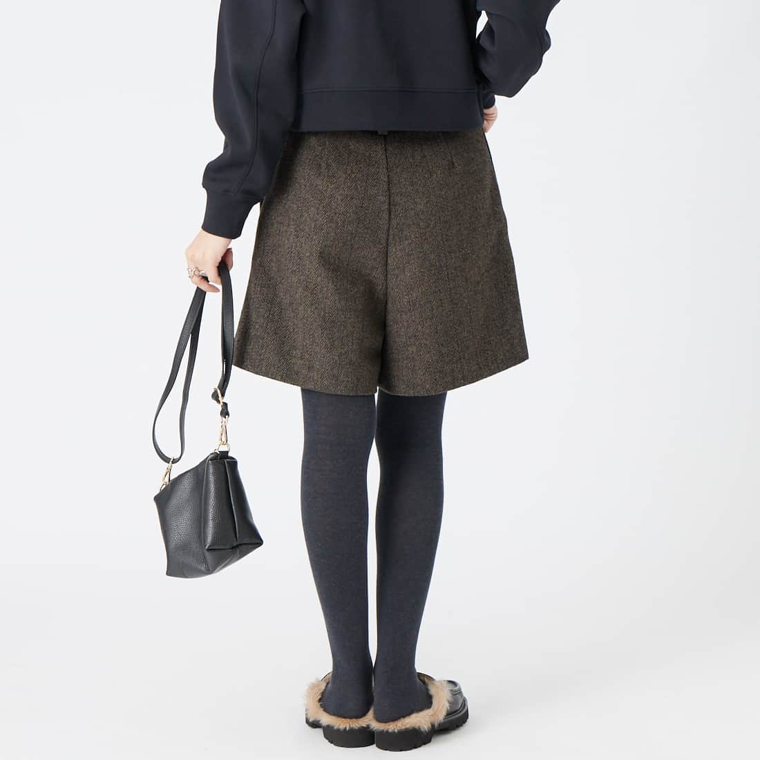 Jeans Factory Clothes [ジーンズファクトリークローズ] ヘリンボーンショートパンツ [IN37-PT-6] ﾌﾞﾗｳﾝ &&モデル身長：162cm 着用サイズ：36&&
