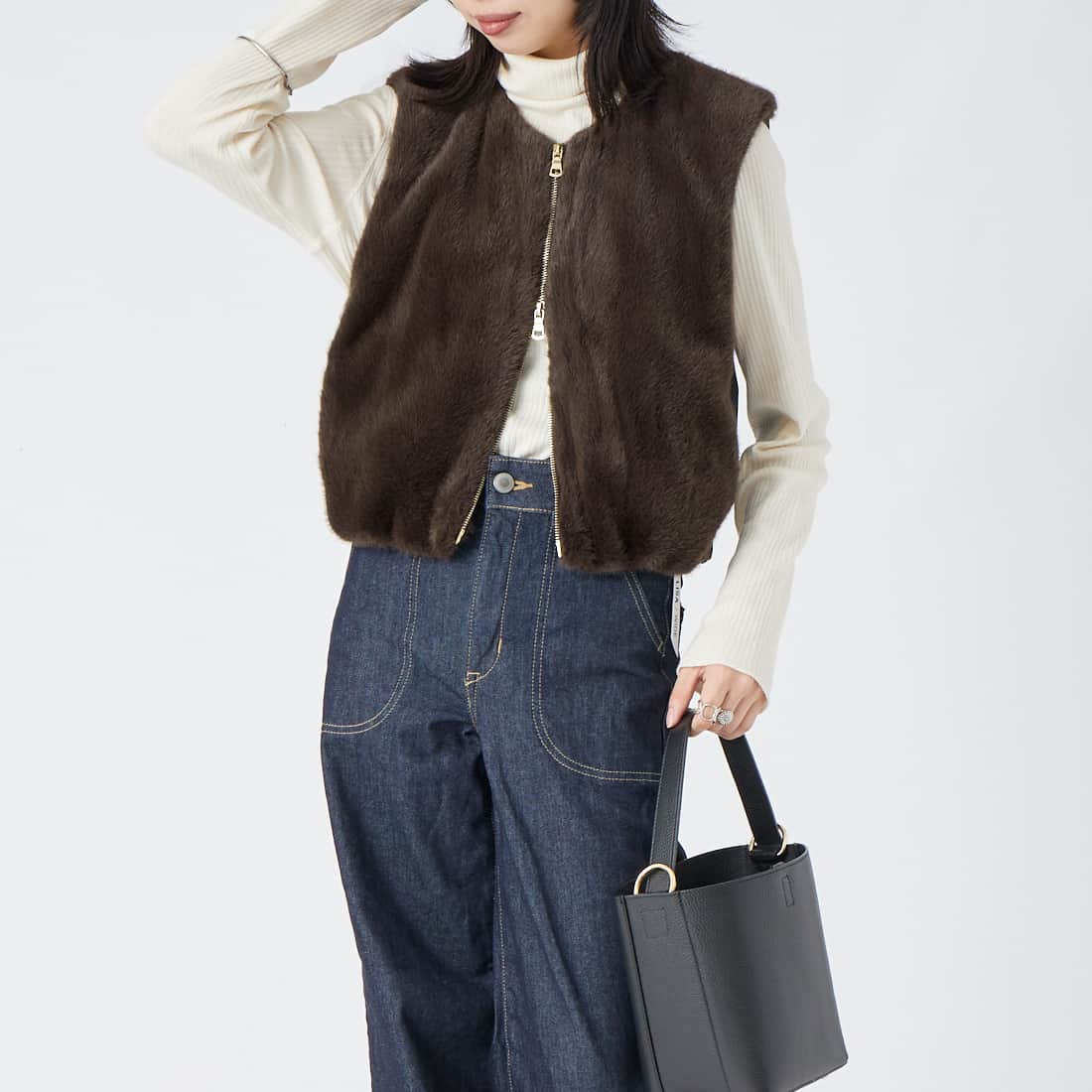 BROWN&&モデル身長：162cm 着用サイズ：F&&