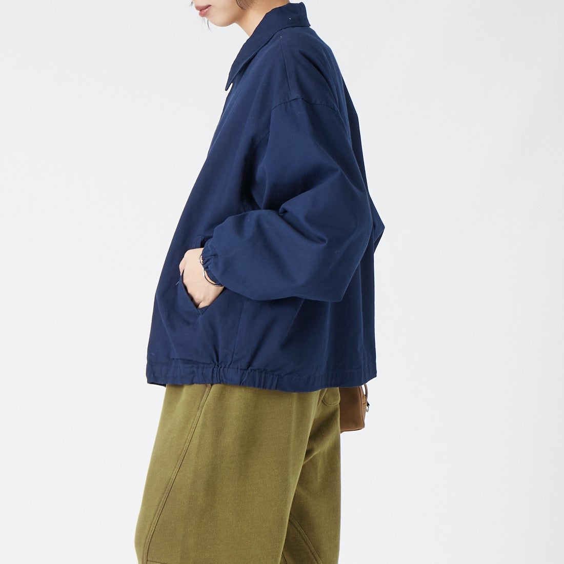 VALTA [ヴァルタ] 別注 ドリズラージャケット [VA26AW3044-JF] 240 NAVY &&モデル身長：162cm 着用サイズ：S&&タ] 別注 ドリズラージャケット [VA26AW3044-JF] 240 NAVY