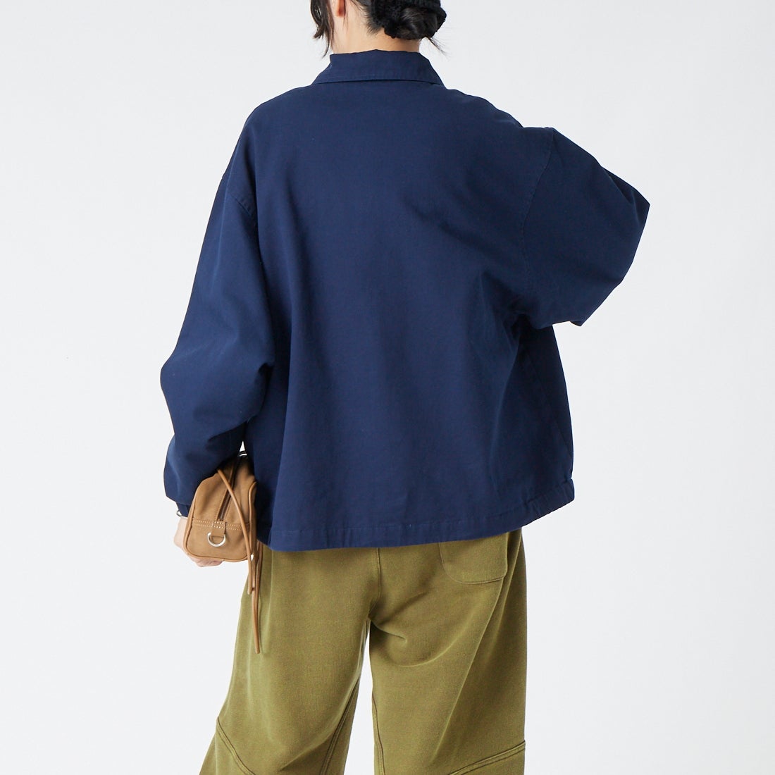 VALTA [ヴァルタ] 別注 ドリズラージャケット [VA26AW3044-JF] 240 NAVY &&モデル身長：162cm 着用サイズ：S&&