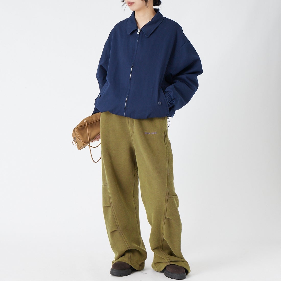 VALTA [ヴァルタ] 別注 ドリズラージャケット [VA26AW3044-JF] 240 NAVY &&モデル身長：162cm 着用サイズ：S&&