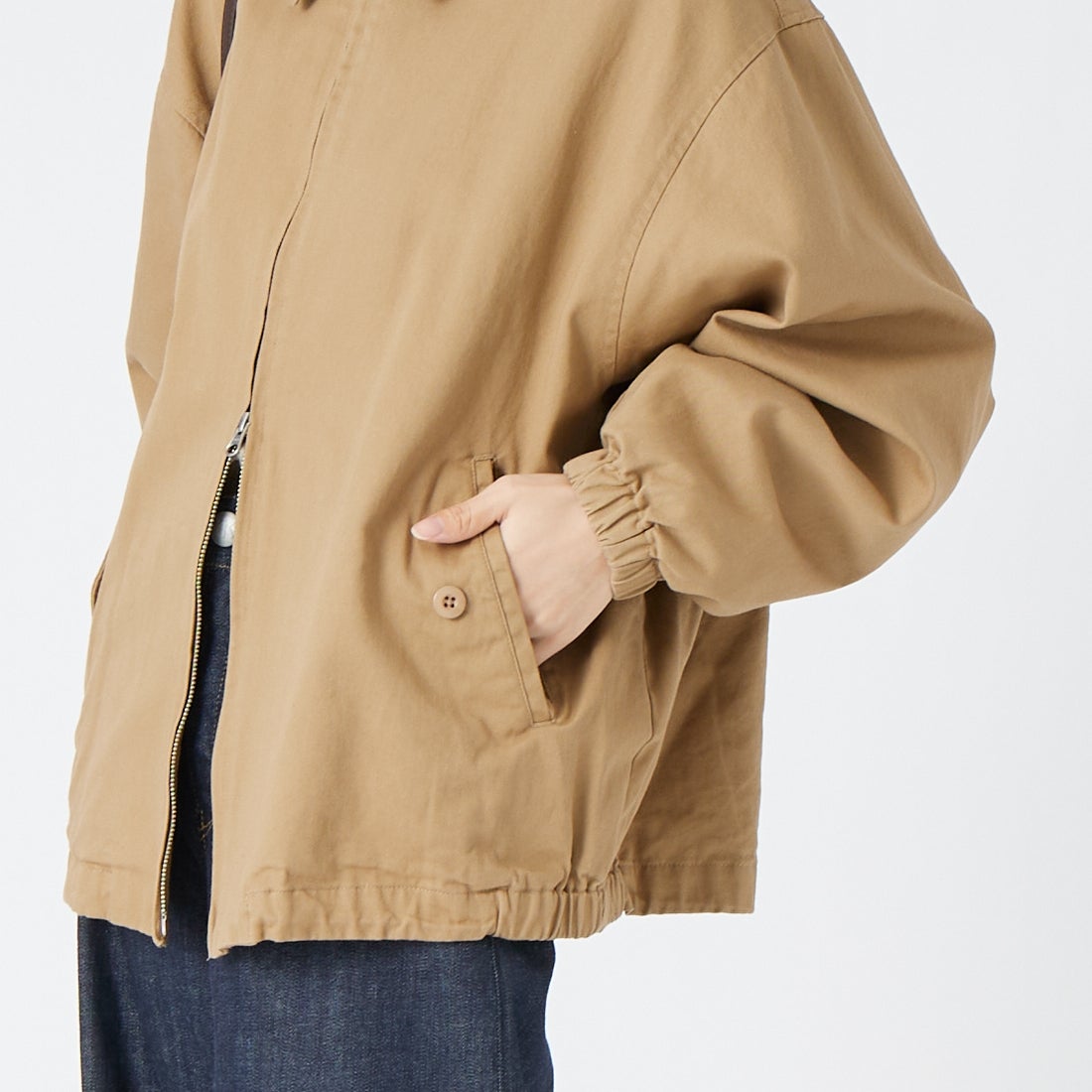 VALTA [ヴァルタ] 別注 ドリズラージャケット [VA26AW3044-JF] 510 BEIGE &&モデル身長：162cm 着用サイズ：S&&