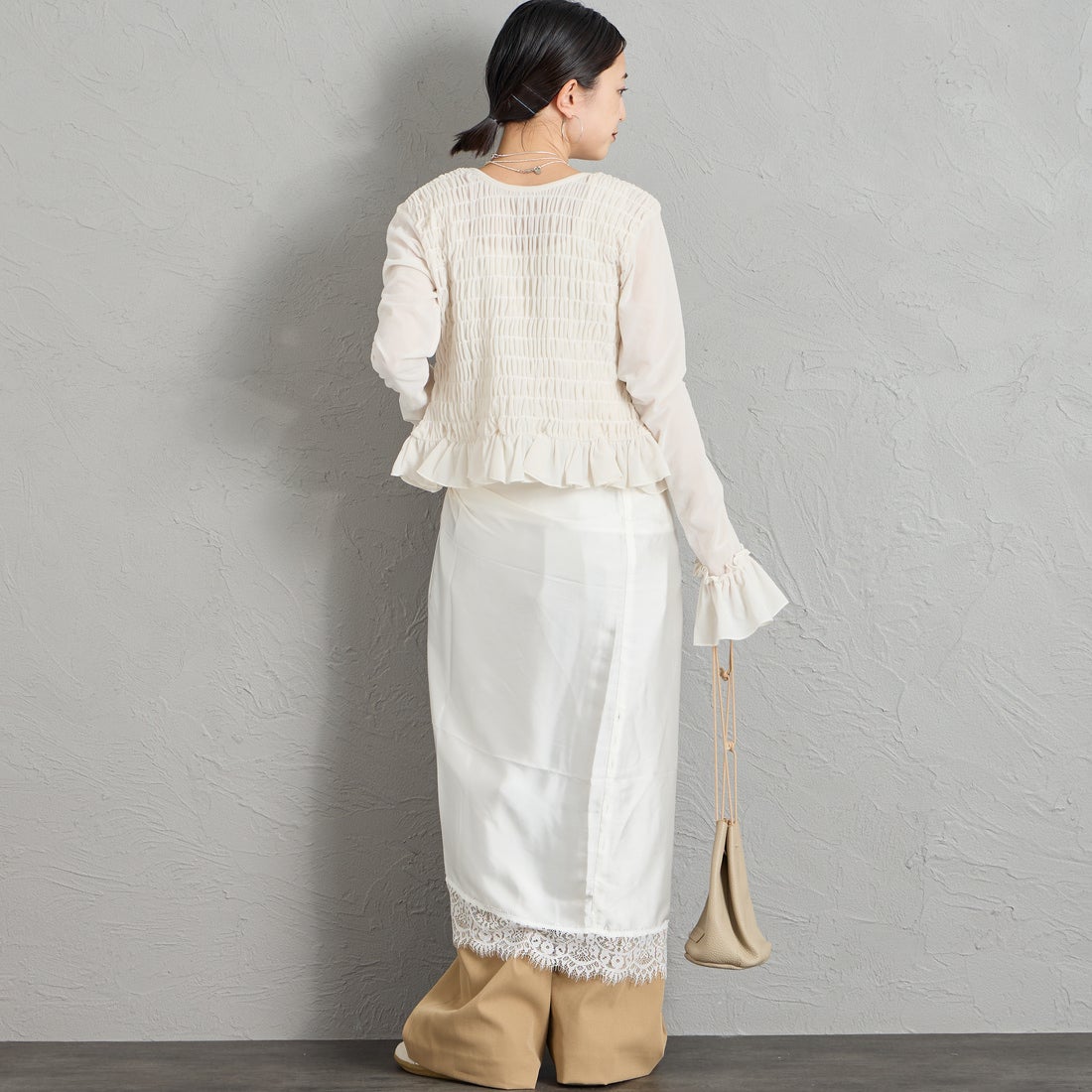 nenom [ネノム] マルチWAY シャーリングベロアカーディガン [NE26332014] 02 OFF &&モデル身長：150cm 着用サイズ：F&&