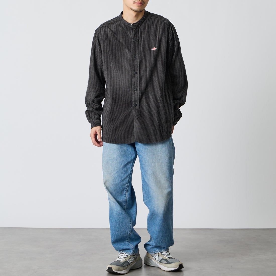 DANTON [ダントン] 起毛チェックバンドカラーシャツ [DT-B0280CHK] BLK/CHR CK &&モデル身長：168cm 着用サイズ：42&&
