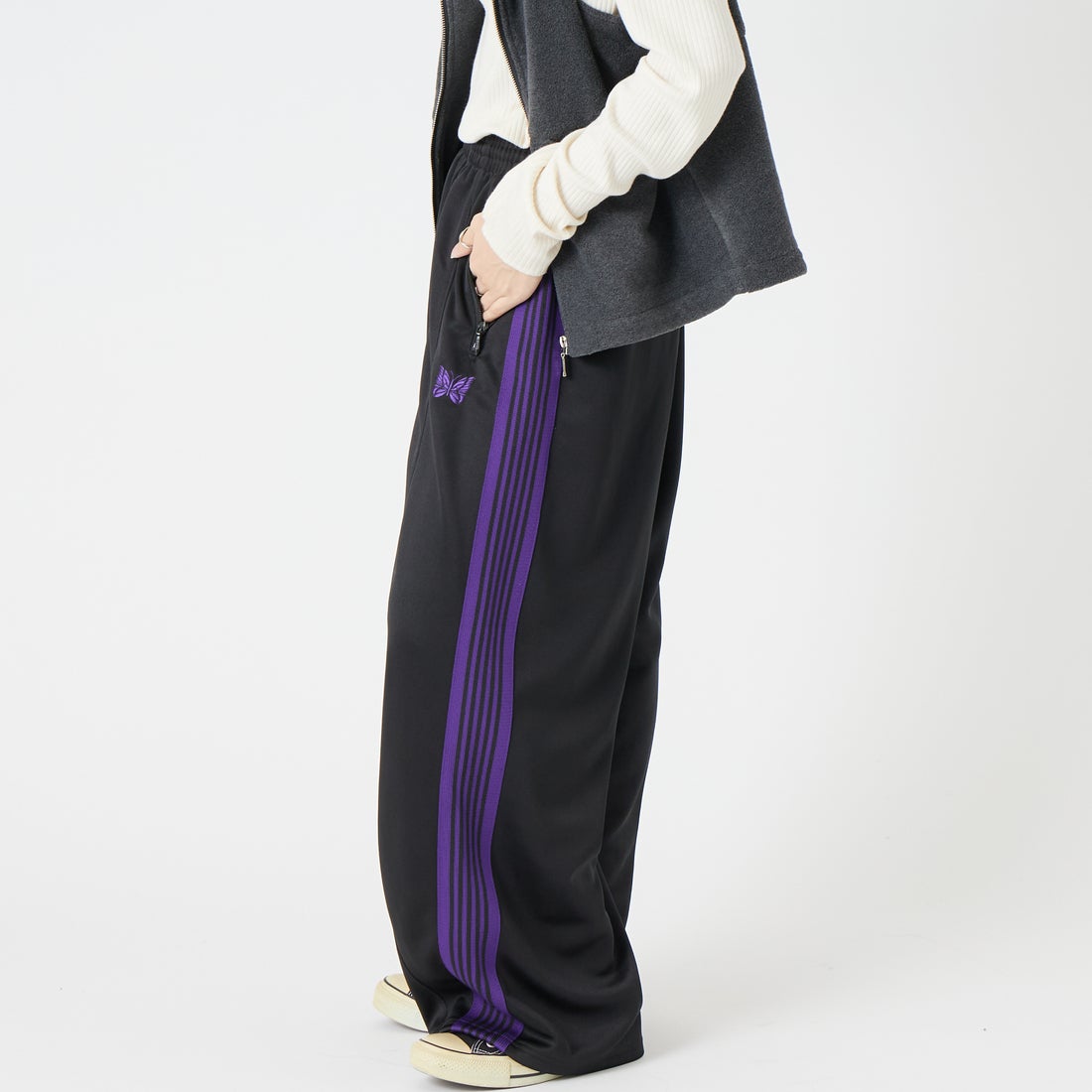 Needles [ニードルズ] ヒザデルトラックパンツ [TY355] C BLACK &&モデル身長：162cm 着用サイズ：2&&