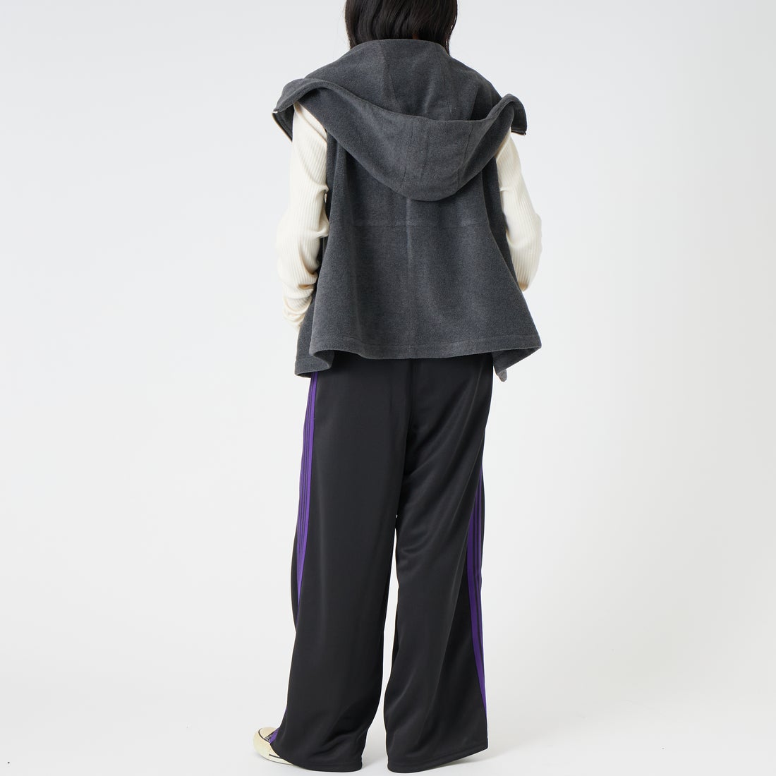Needles [ニードルズ] ヒザデルトラックパンツ [TY355] C BLACK &&モデル身長：162cm 着用サイズ：2&&