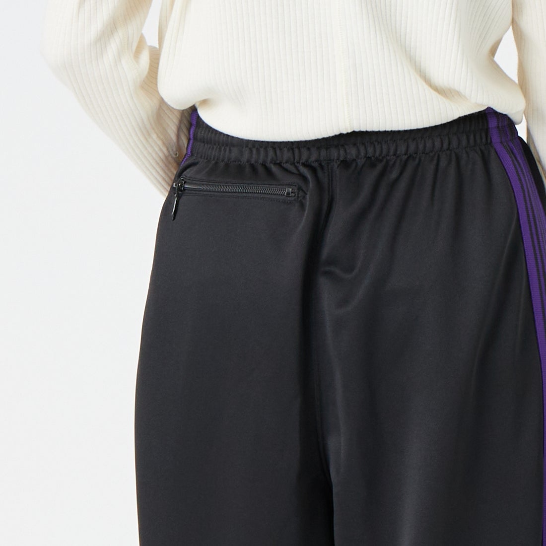 Needles [ニードルズ] ヒザデルトラックパンツ [TY355] C BLACK &&モデル身長：162cm 着用サイズ：2&&
