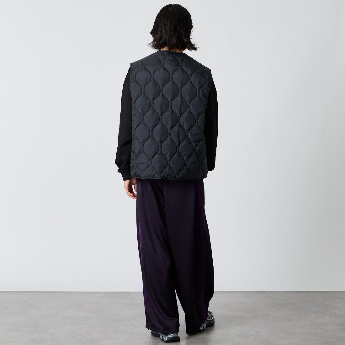 Needles [ニードルズ] ヒザデルトラックパンツ [TY355] B PURPLE &&モデル身長：175cm 着用サイズ：XS&&
