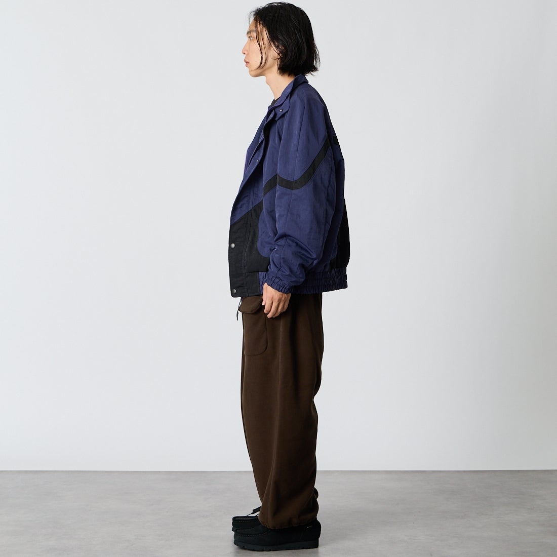 South2West8 [サウスツーウエストエイト] ストリングスラックパンツ [TY832] B BROWN &&モデル身長：175cm 着用サイズ：S&&