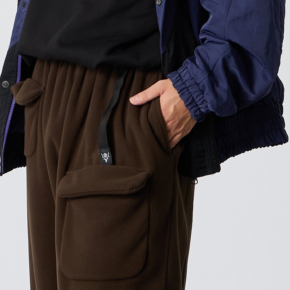 South2West8 [サウスツーウエストエイト] ストリングスラックパンツ [TY832] B BROWN &&モデル身長：175cm 着用サイズ：S&&