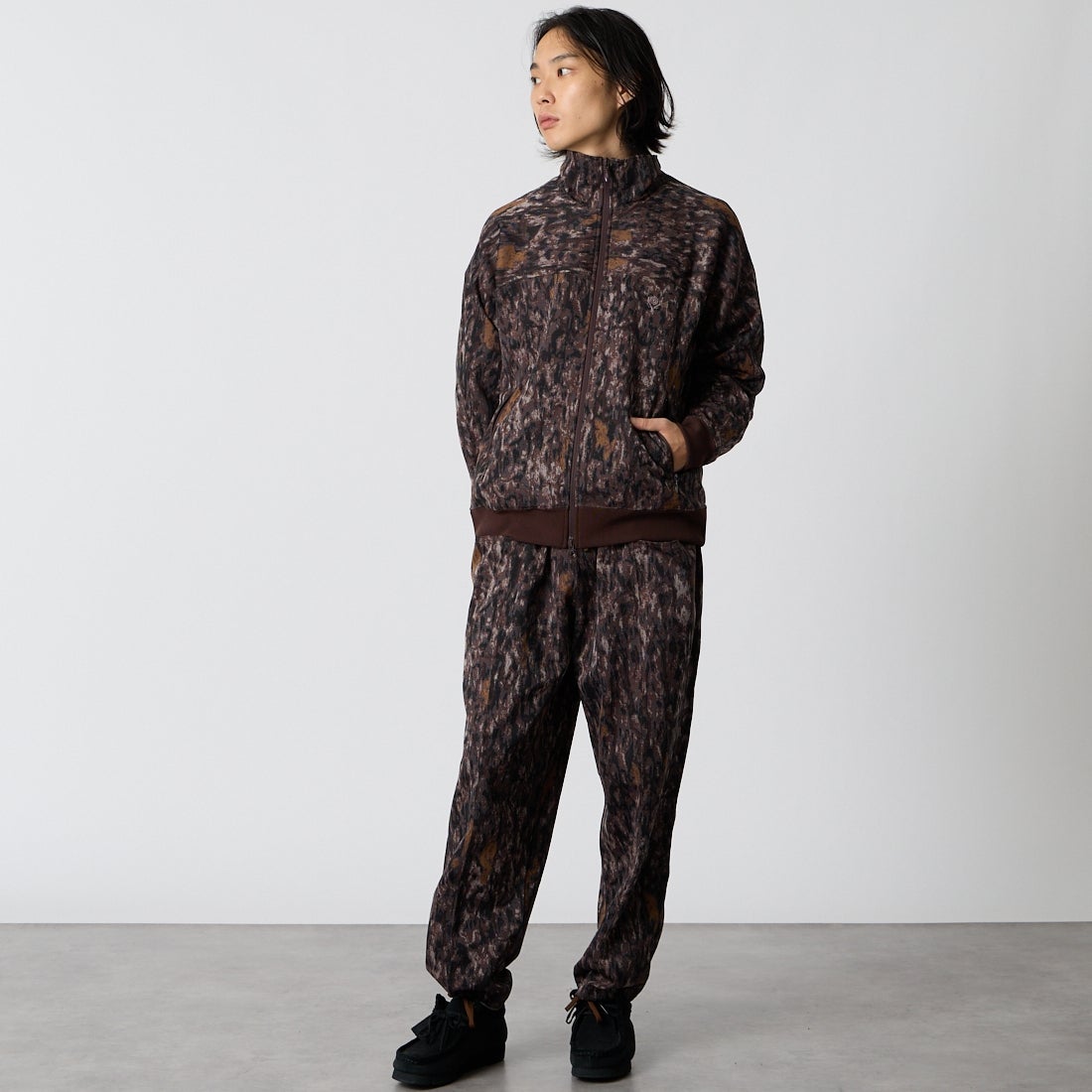 South2West8 [サウスツーウエストエイト] トレーナージャケット [TY781] BROWN &&モデル身長：175cm 着用サイズ：M&&