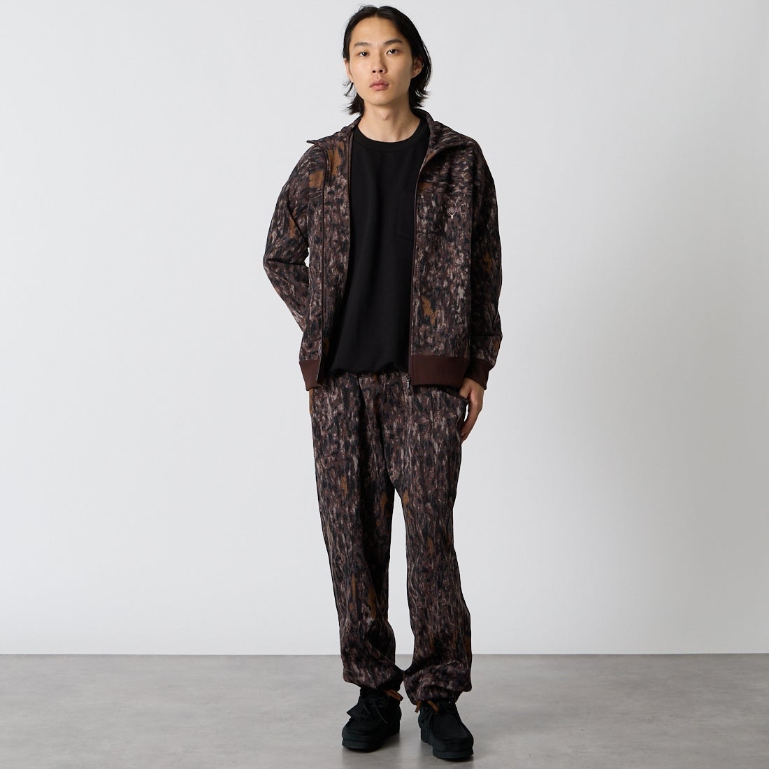 South2West8 [サウスツーウエストエイト] ストリングセンターシームパンツ [TY784] BROWN &&モデル身長：175cm 着用サイズ：S&&