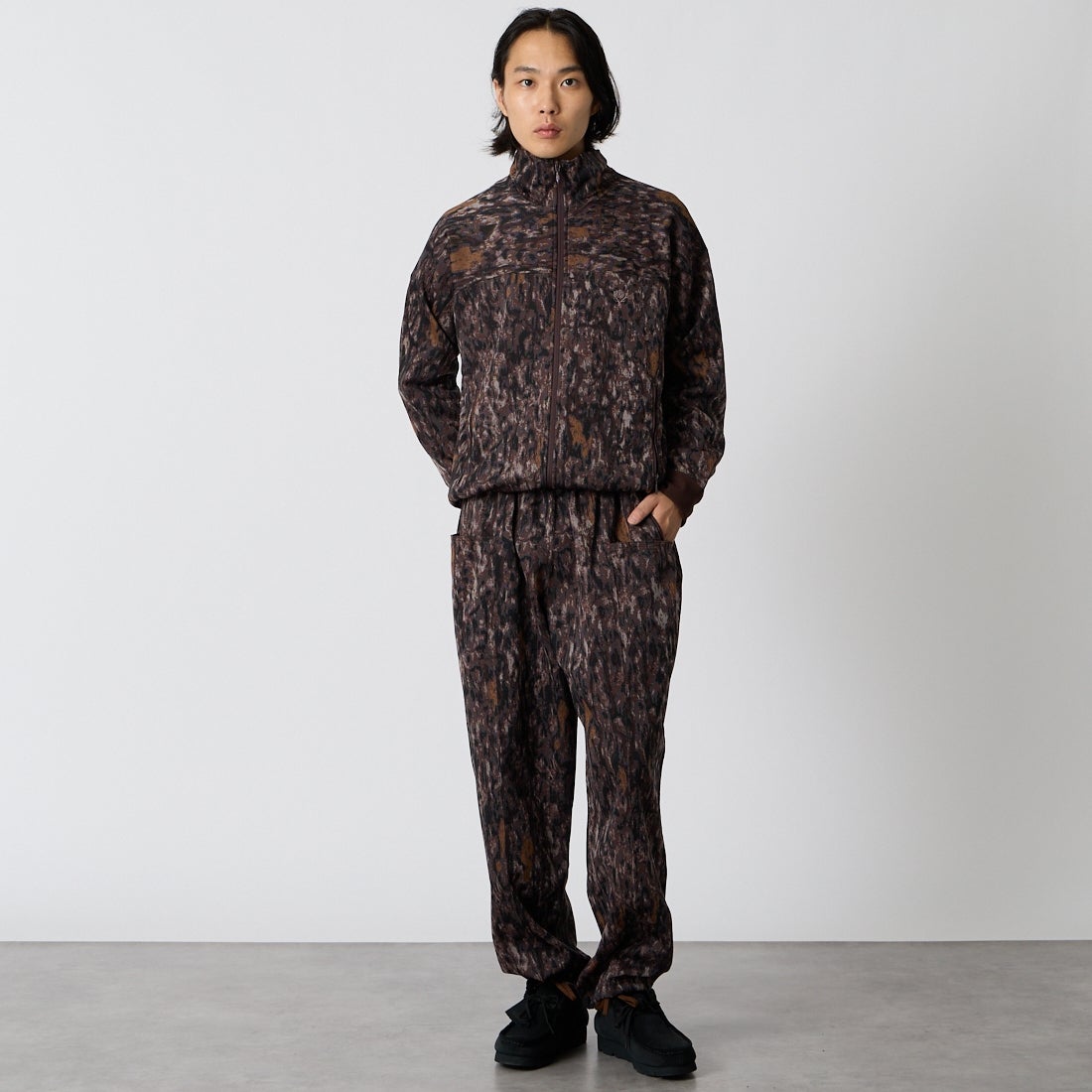 South2West8 [サウスツーウエストエイト] ストリングセンターシームパンツ [TY784] BROWN &&モデル身長：175cm 着用サイズ：S&&