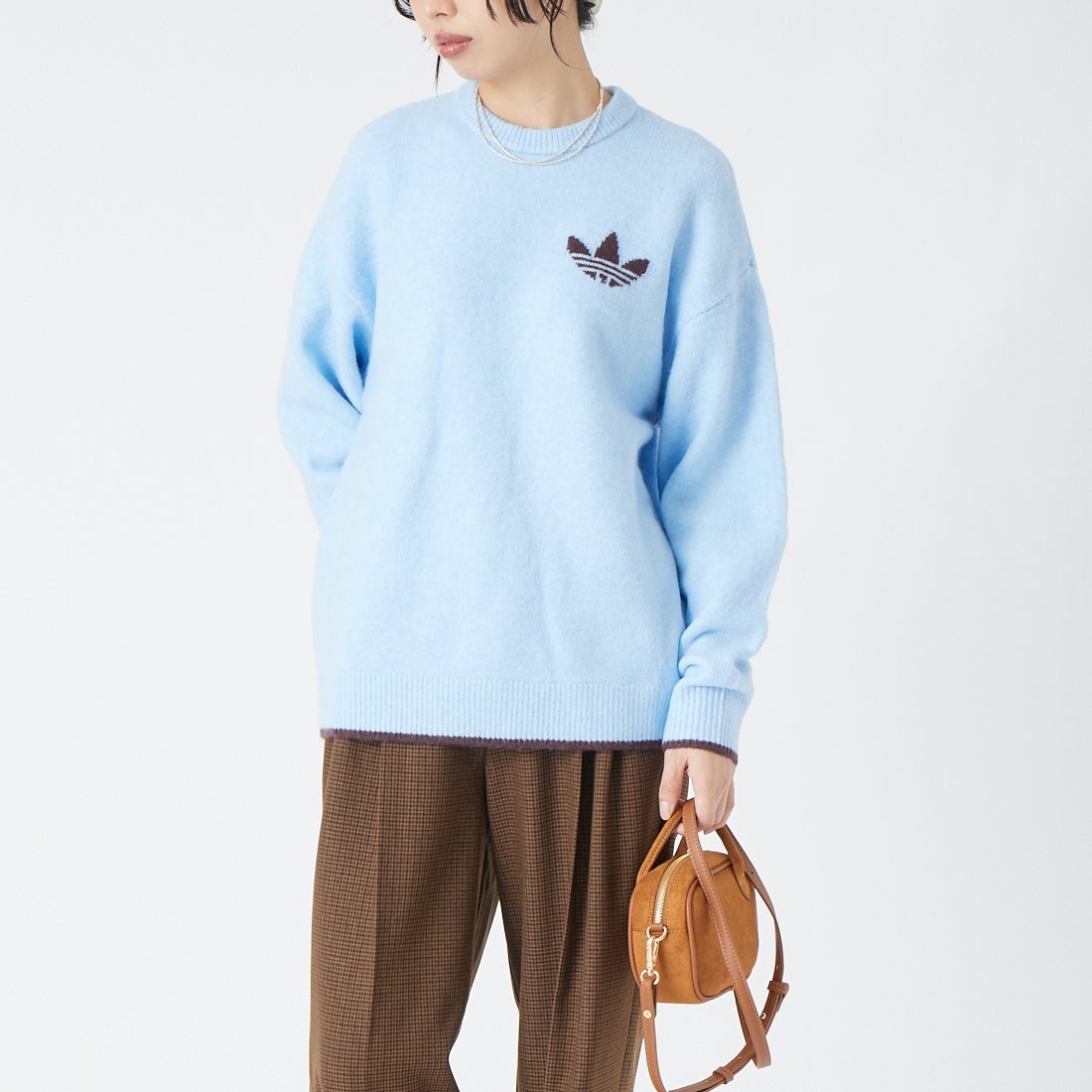 adidas Originals [アディダス オリジナルス] ESS ニットティッピング クルーネックジャンパー [E4934] LF6548 &&モデル身長：162cm 着用サイズ：S&&