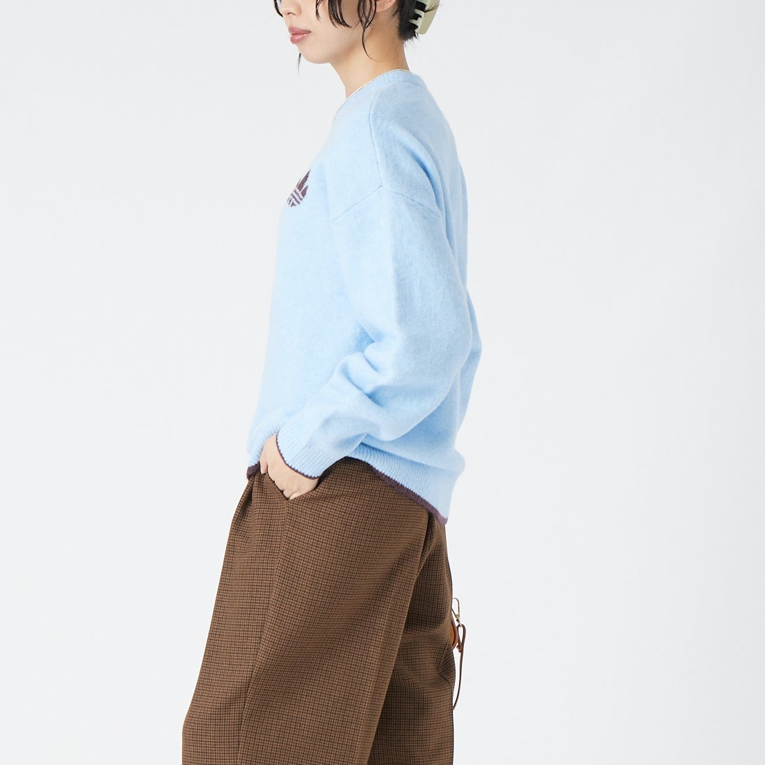 adidas Originals [アディダス オリジナルス] ESS ニットティッピング クルーネックジャンパー [E4934] LF6548 &&モデル身長：162cm 着用サイズ：S&&