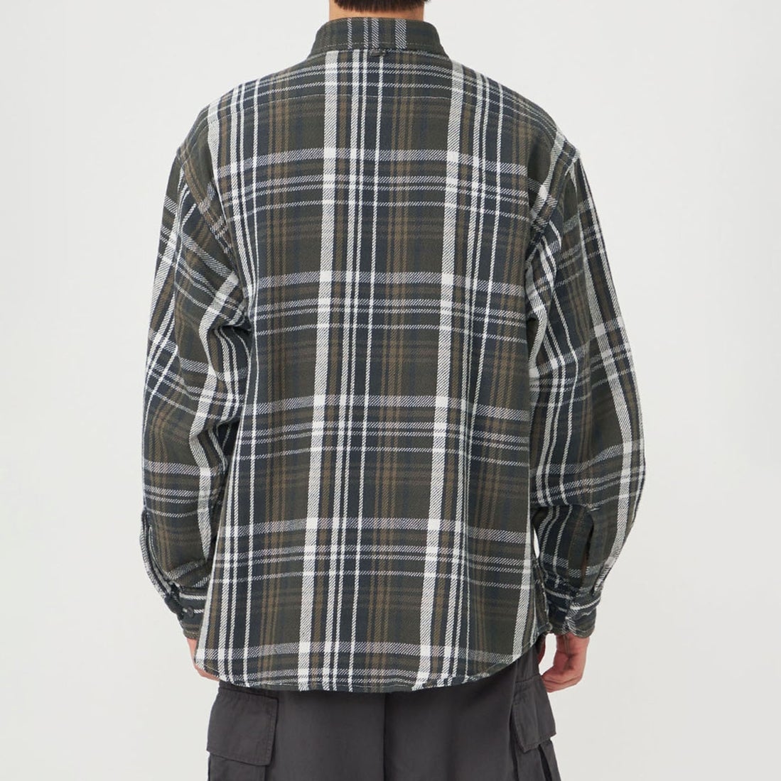 THE NORTH FACE PURPLE LABEL [ザ ノースフェイス パープルレーベル] フランネルプレイドフィールドシャツ [N26FG048] AH ASPHALT &&モデル身長：177cm 着用サイズ：M&&