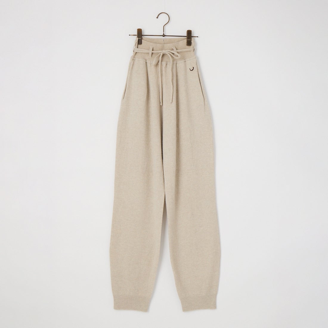 LT.BEIGE