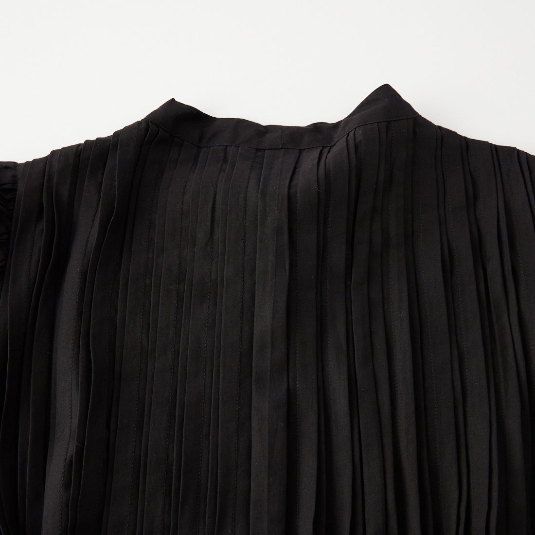 crinkle crinkle crinkle [クリンクル クリンクル クリンクル] ハンドタックフレアブラウス [CC-5020] BLACK