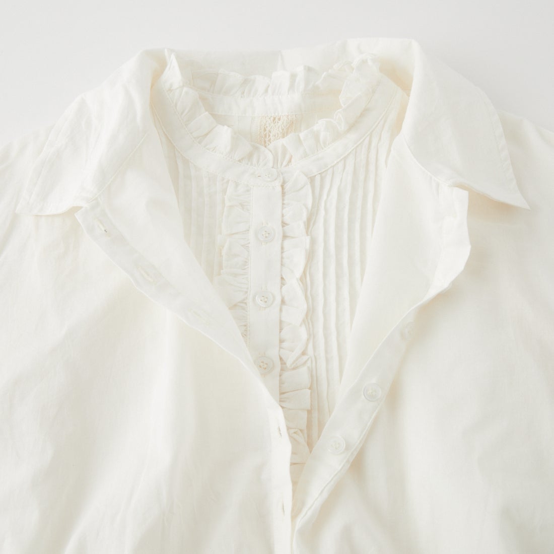crinkle crinkle crinkle [クリンクル クリンクル クリンクル] スローオフブラウス [CC-5016] WHITE
