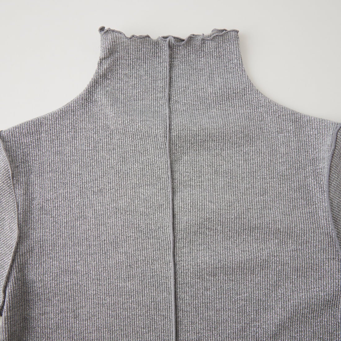Maison de L'allure [メゾン ドゥ ラリュール] ハイネックラメニットソー [M26332013] 07 GRAY