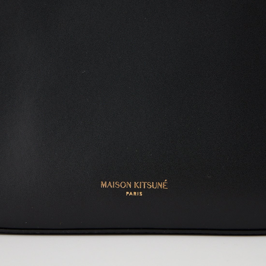 MAISON KITSUNE [メゾン キツネ] INARE レザーバッグ [MRUBL02LR0001] P199 BLACK