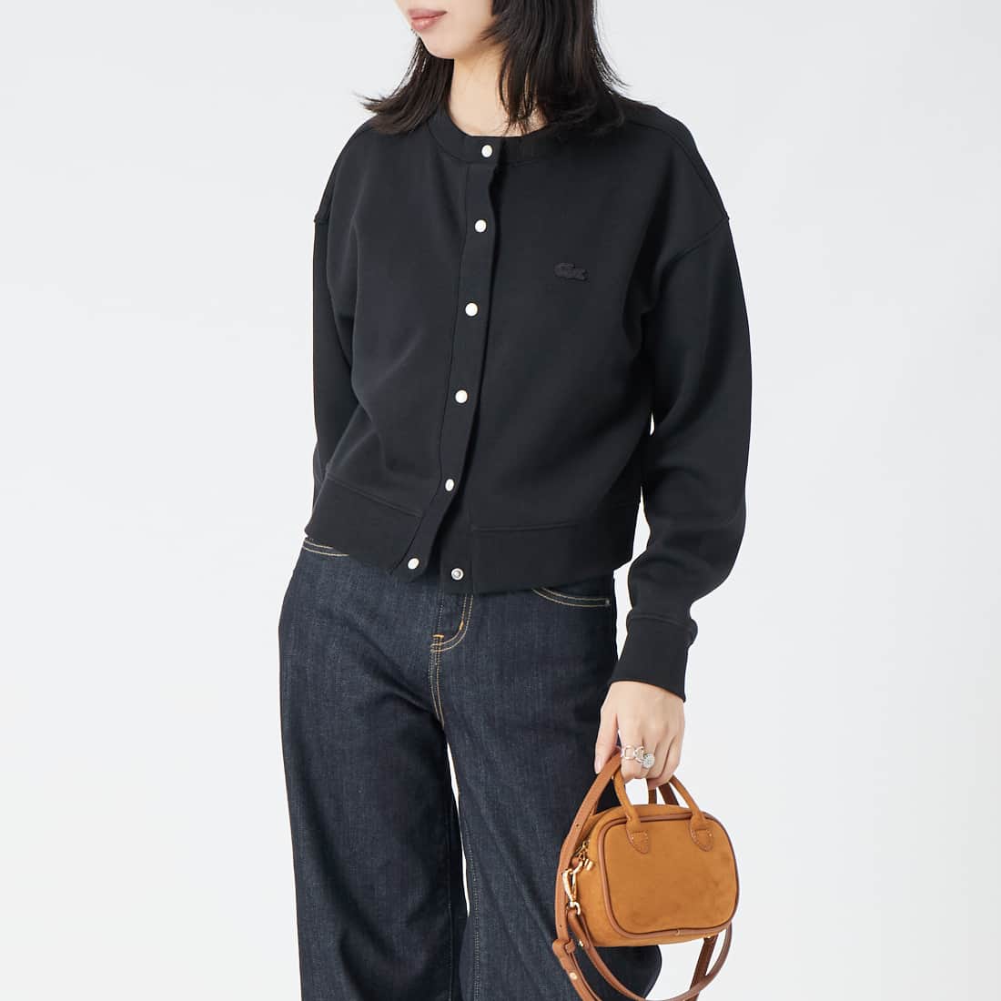 LACOSTE [ラコステ] ショート丈ダブルフェイスカーディガン [SF016] 031 BLACK &&モデル身長：162cm 着用サイズ：36&&