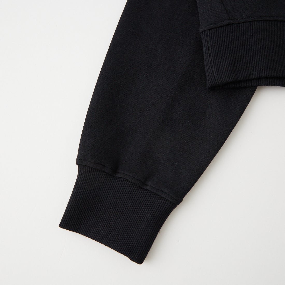 LACOSTE [ラコステ] ショート丈ダブルフェイスカーディガン [SF016] 031 BLACK