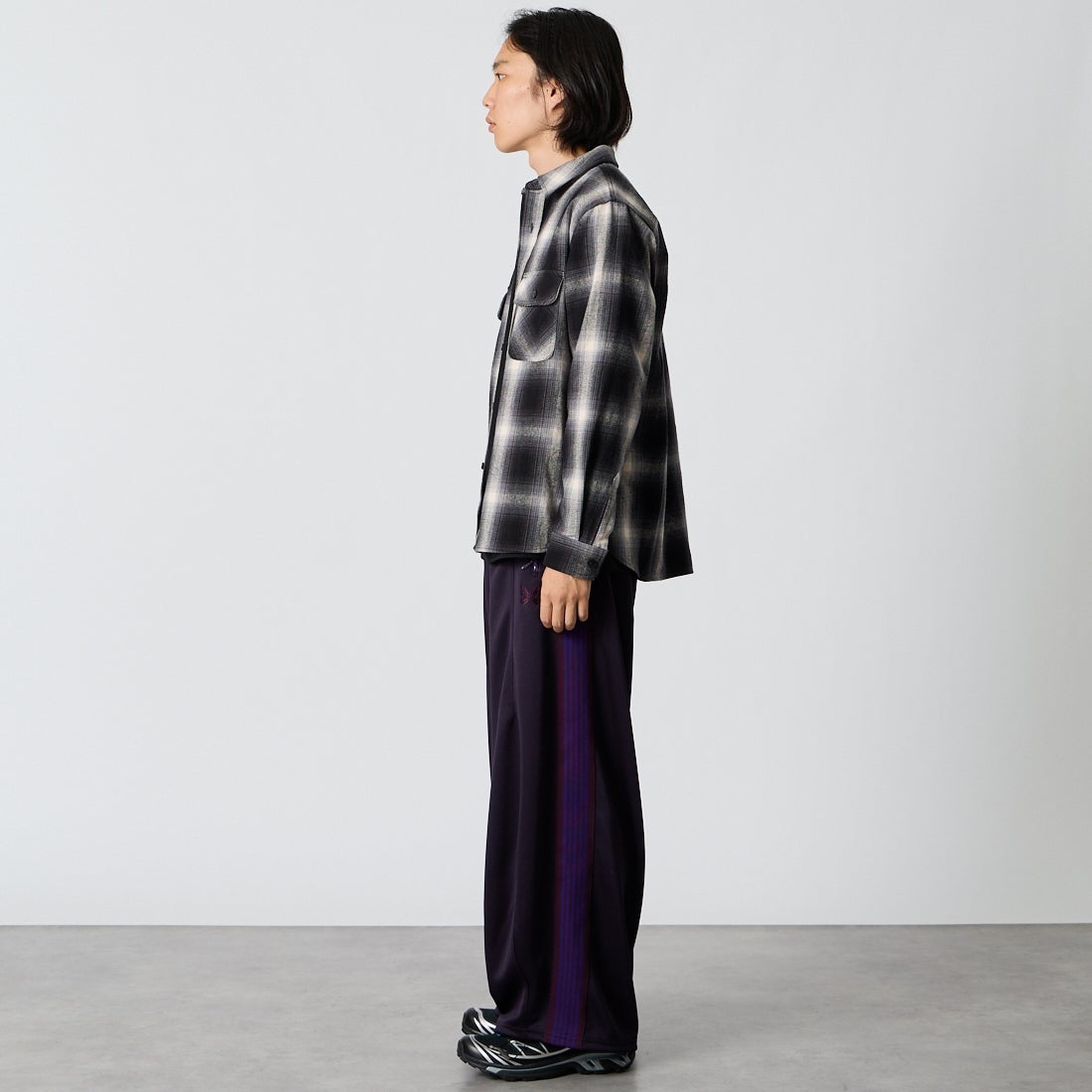 BIG MIKE [ビッグマイク] ヘビーフランネルシャツ [102635106] BLK/CHR/OF &&モデル身長：175cm 着用サイズ：M&&