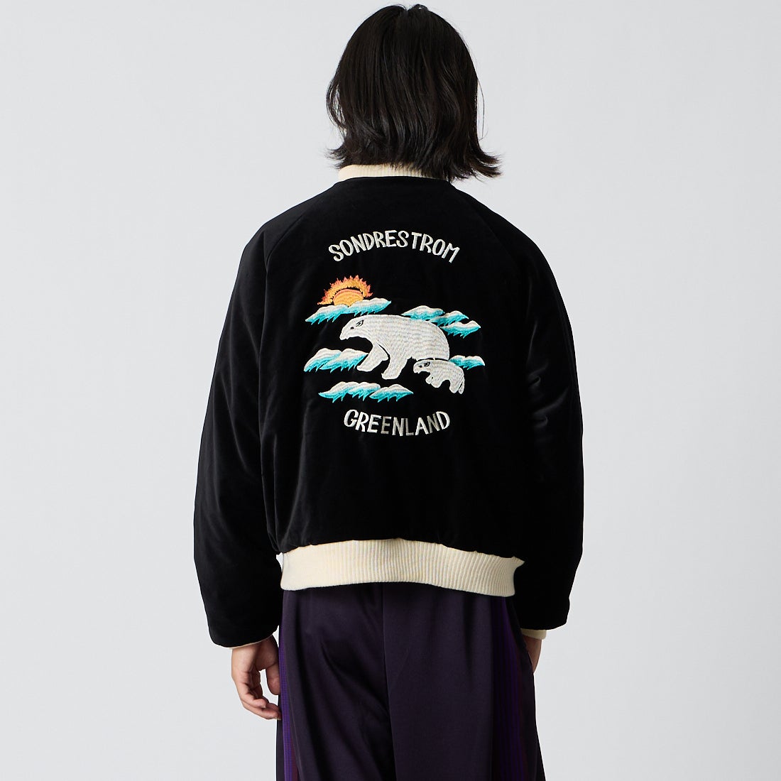 THRIFTY LOOK [スリフティールック] サンドストームスーベニアジャケット [TL26F001] BLACK VELO &&モデル身長：175cm 着用サイズ：M&&
