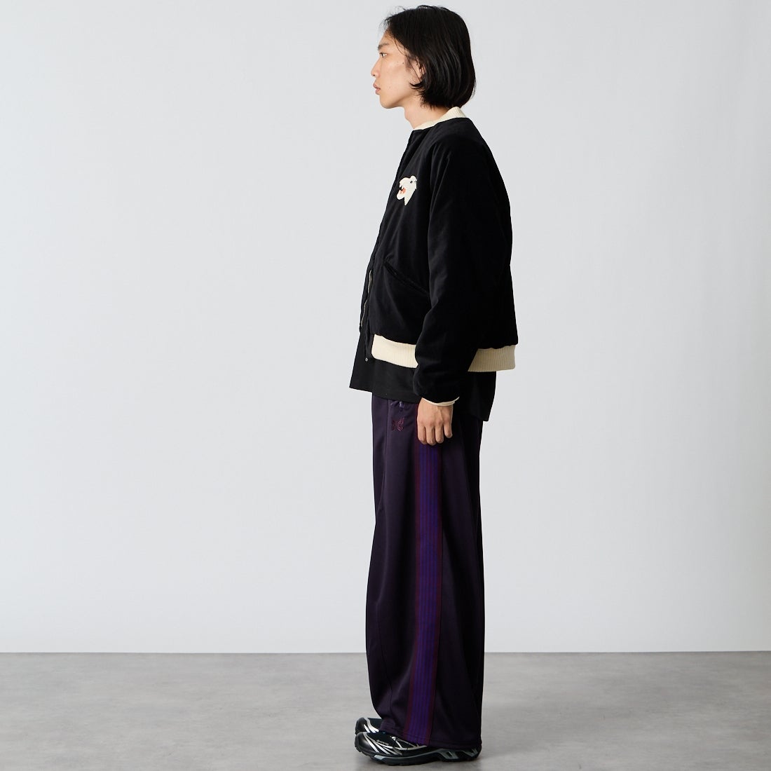THRIFTY LOOK [スリフティールック] サンドストームスーベニアジャケット [TL26F001] BLACK VELO &&モデル身長：175cm 着用サイズ：M&&