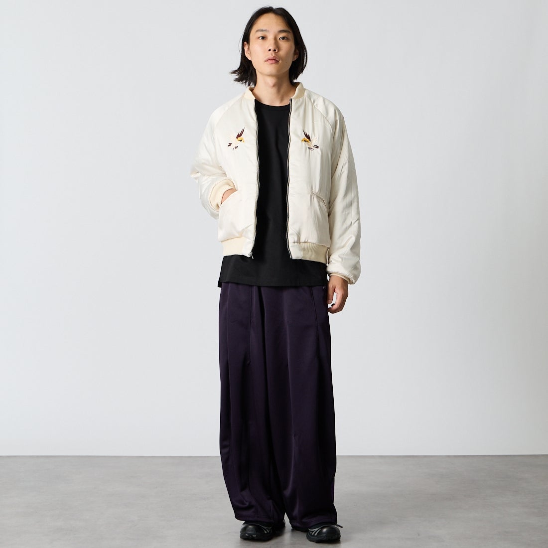 THRIFTY LOOK [スリフティールック] サンドストームスーベニアジャケット [TL26F001] BLACK VELO &&モデル身長：175cm 着用サイズ：M&&