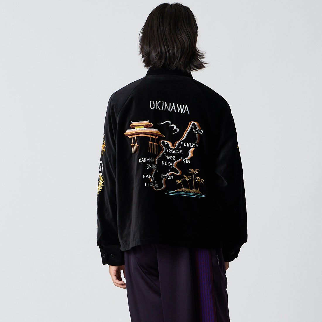 THRIFTY LOOK [スリフティールック] オキナワスーベニアジャケット [TL26F004] BLACK VELO &&モデル身長：175cm 着用サイズ：M&&