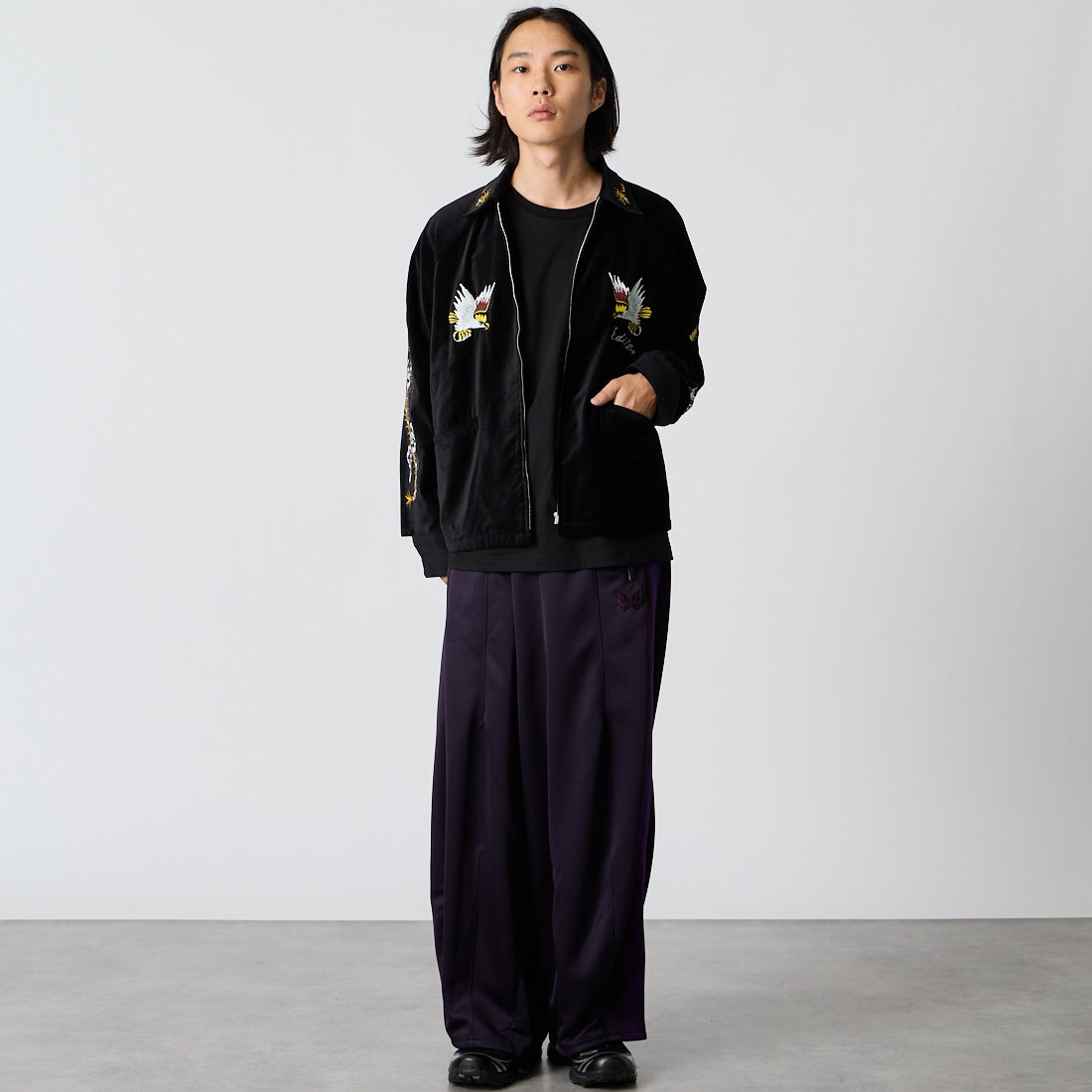 THRIFTY LOOK [スリフティールック] オキナワスーベニアジャケット [TL26F004] BLACK VELO &&モデル身長：175cm 着用サイズ：M&&