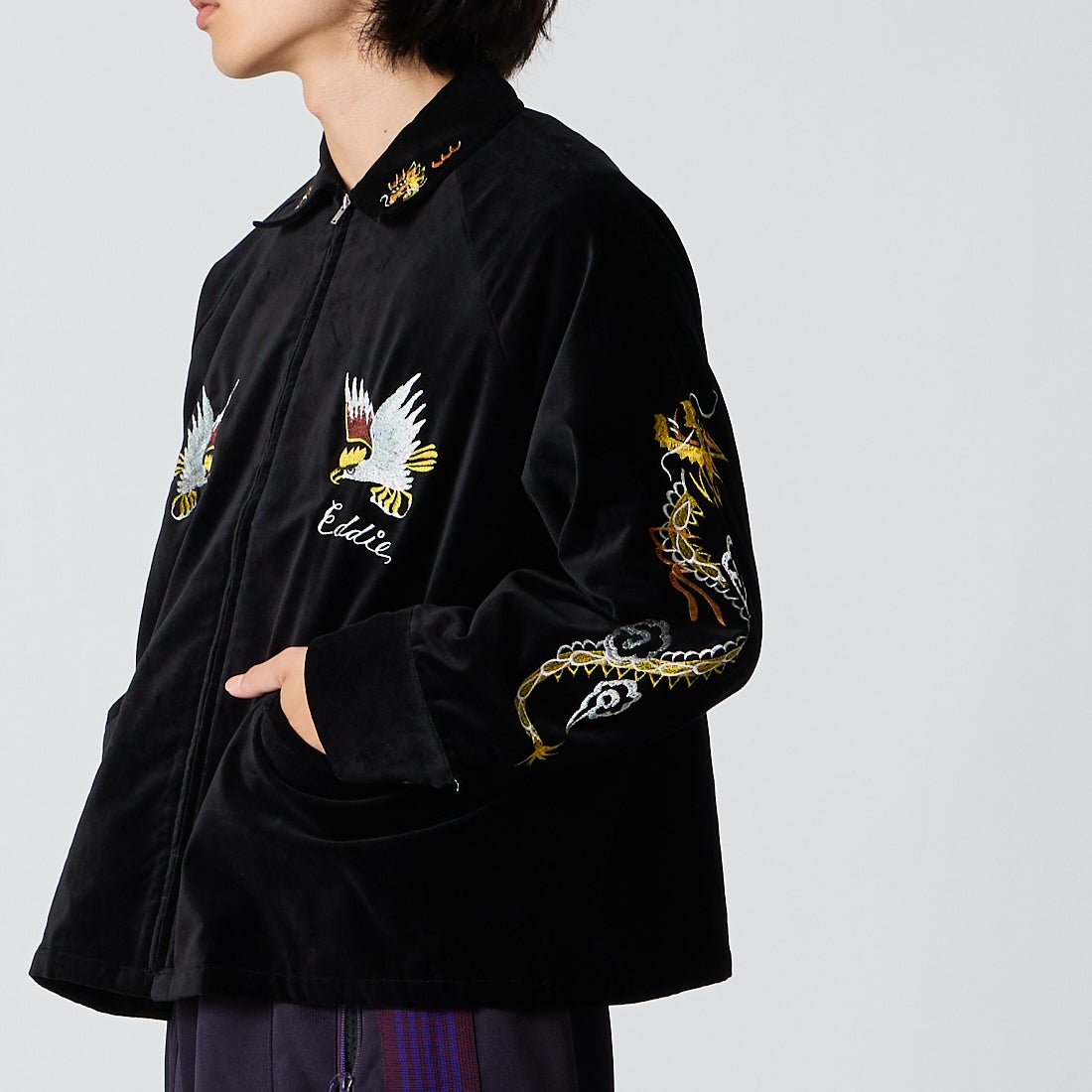 THRIFTY LOOK [スリフティールック] オキナワスーベニアジャケット [TL26F004] BLACK VELO &&モデル身長：175cm 着用サイズ：M&&