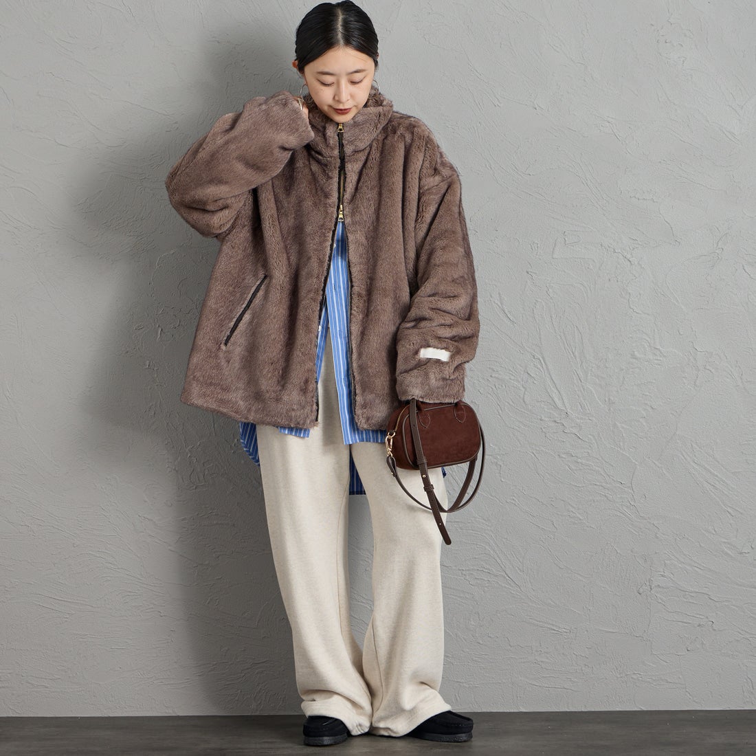 AULENTTI [オウレンティ] 別注 パイピング ファージャケット [G0104002-JF] ﾁｬｺｰﾙ &&モデル身長：150cm 着用サイズ：F&&