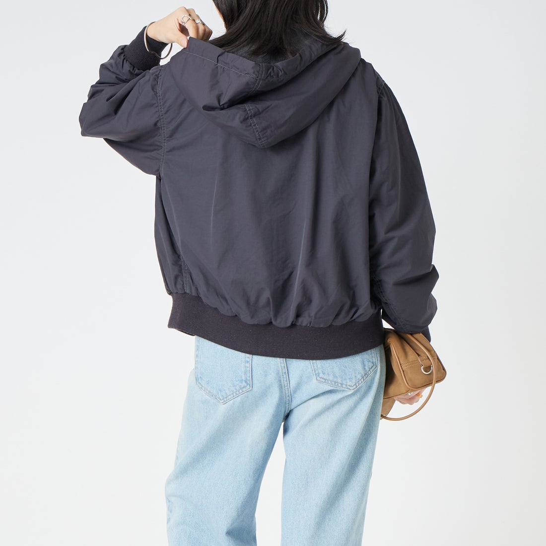 L.L.BEAN [エルエルビーン] ドレスデン フード ジャケット [6575-6138] 50 INK BLK &&モデル身長：162cm 着用サイズ：M&&