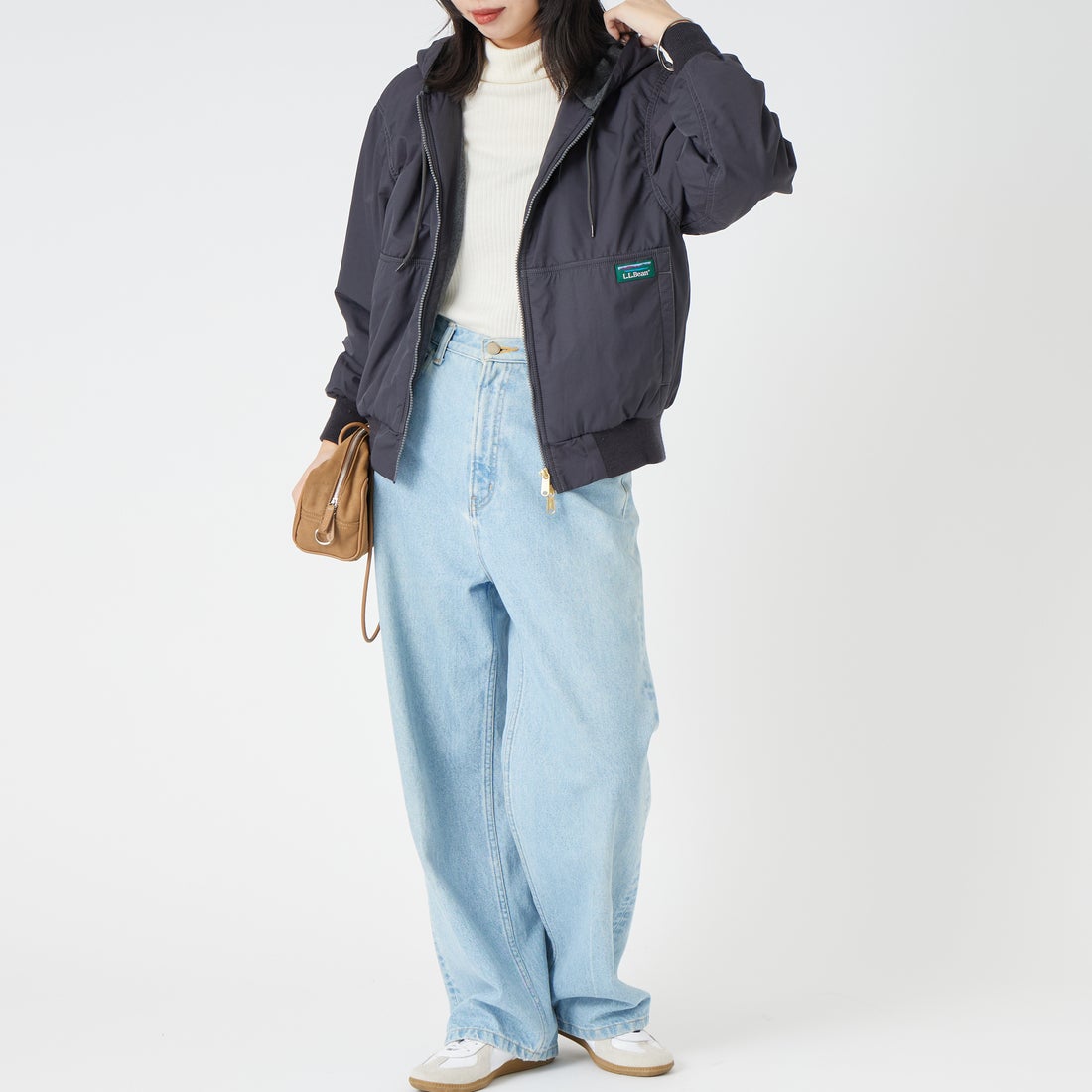 L.L.BEAN [エルエルビーン] ドレスデン フード ジャケット [6575-6138] 50 INK BLK &&モデル身長：162cm 着用サイズ：M&&