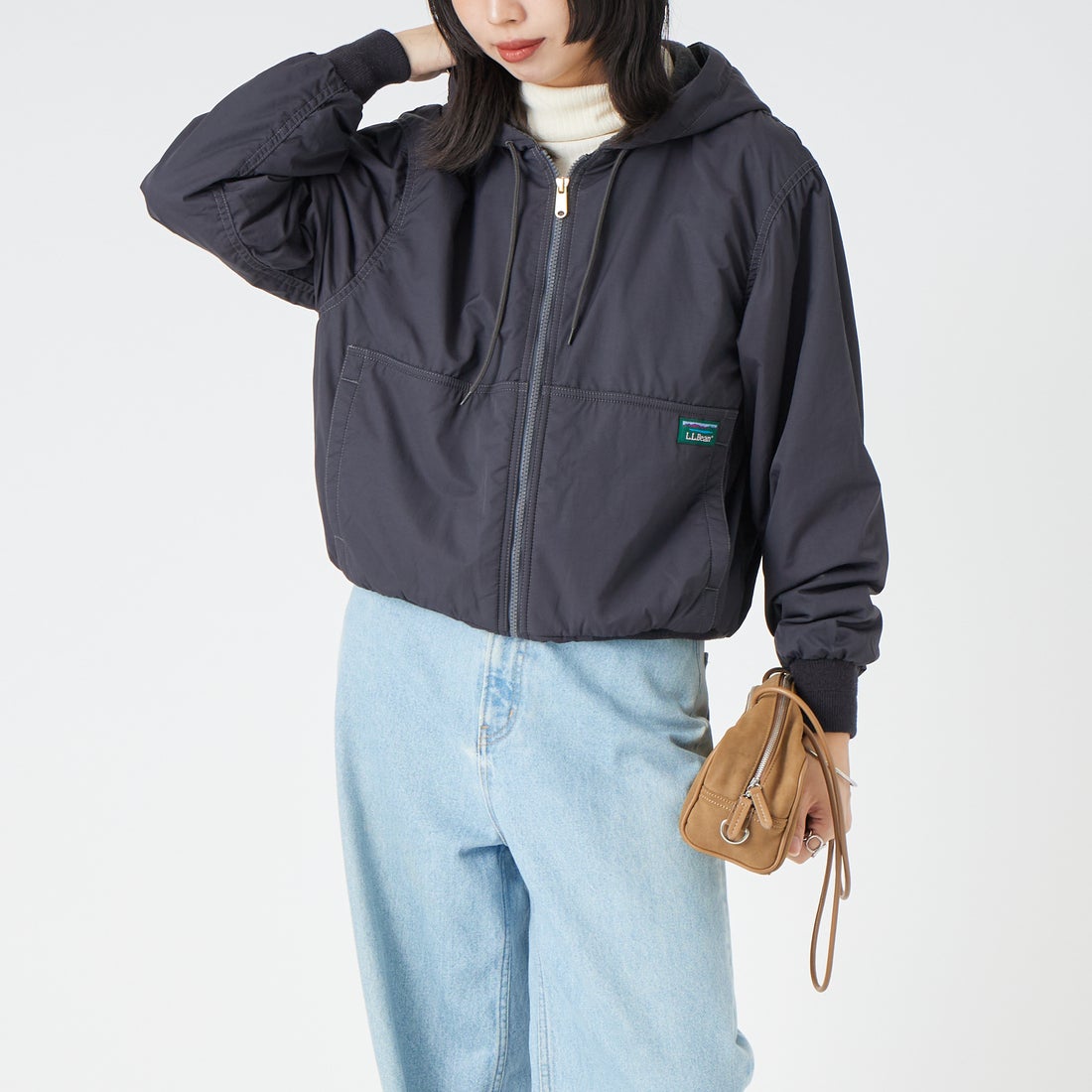 L.L.BEAN [エルエルビーン] ドレスデン フード ジャケット [6575-6138] 50 INK BLK &&モデル身長：162cm 着用サイズ：M&&