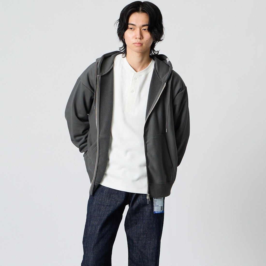 DK.GRAY&&モデル身長：177cm 着用サイズ：44&&