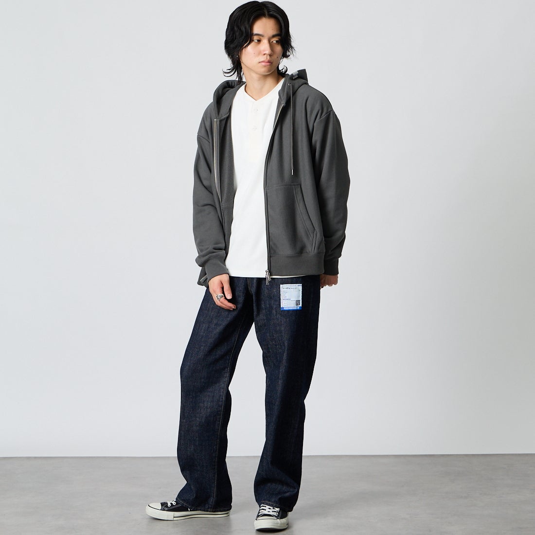 Maison MIHARA YASUHIRO [メゾン ミハラヤスヒロ] フレンチテリージップアップフーディ [I17PK531] DK.GRAY &&モデル身長：177cm 着用サイズ：44&&