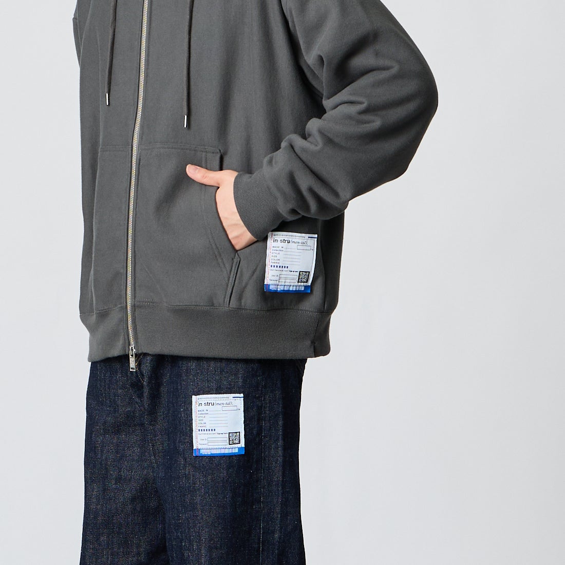 Maison MIHARA YASUHIRO [メゾン ミハラヤスヒロ] フレンチテリージップアップフーディ [I17PK531] DK.GRAY &&モデル身長：177cm 着用サイズ：44&&