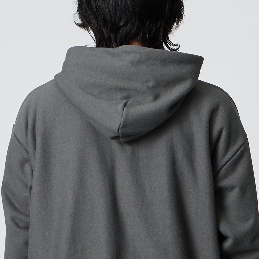 Maison MIHARA YASUHIRO [メゾン ミハラヤスヒロ] フレンチテリージップアップフーディ [I17PK531] DK.GRAY &&モデル身長：177cm 着用サイズ：44&&