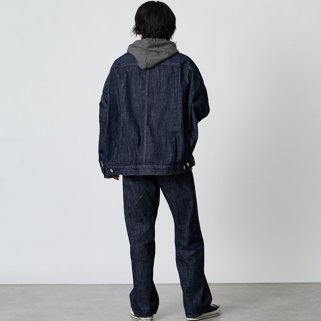Maison MIHARA YASUHIRO [メゾン ミハラヤスヒロ] ワンウォッシュ セルビッジデニムジャケット [I17BL024] INDIGO &&モデル身長：177cm 着用サイズ：44&&