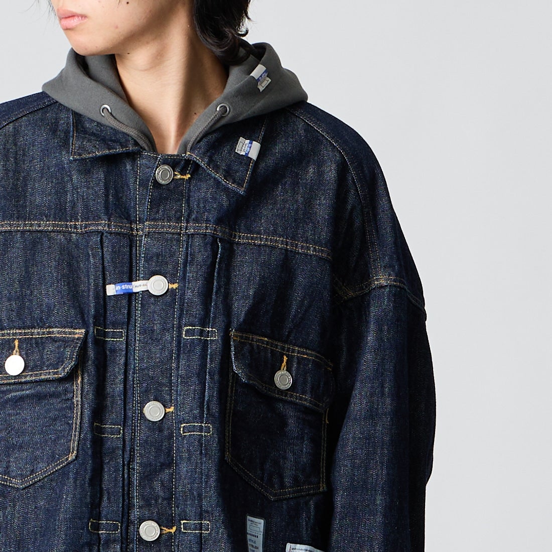 Maison MIHARA YASUHIRO [メゾン ミハラヤスヒロ] ワンウォッシュ セルビッジデニムジャケット [I17BL024] INDIGO &&モデル身長：177cm 着用サイズ：44&&