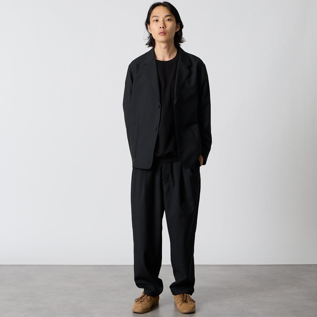 STILL BY HAND [スティルバイハンド] リラックス 2ボタンジャケット [JK01263] INK BLACK &&モデル身長：175cm 着用サイズ：46&&