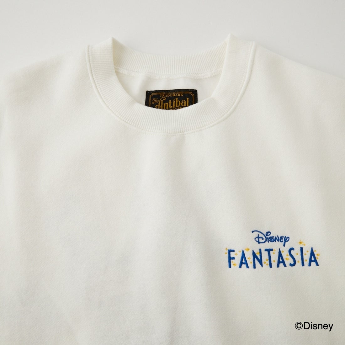 AntiBal × Disney [アンティバル × ディズニー] ファンタジア / 裏起毛刺繍トレーナー [264AN1TR255] WHT