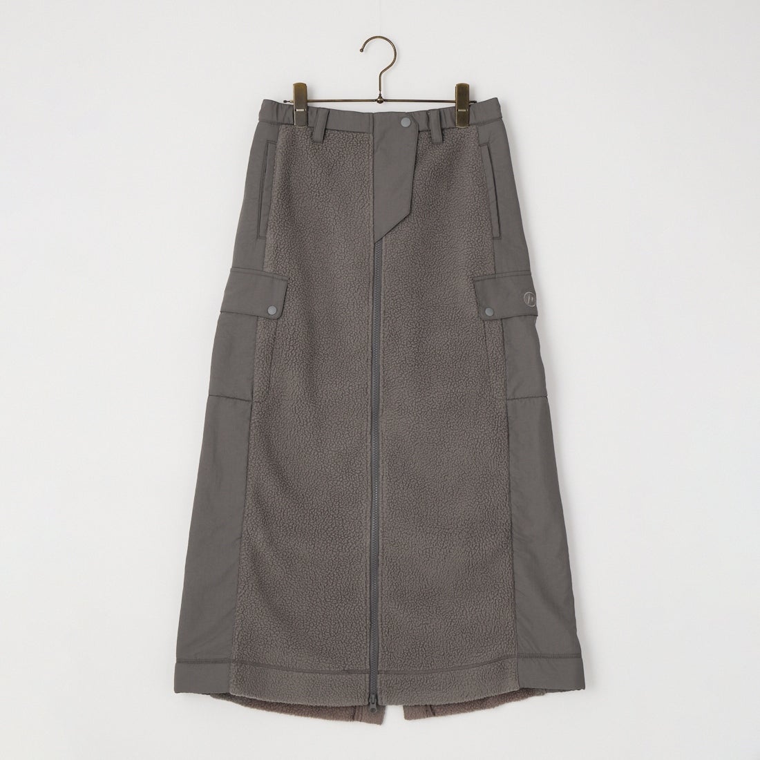WARM GRAY