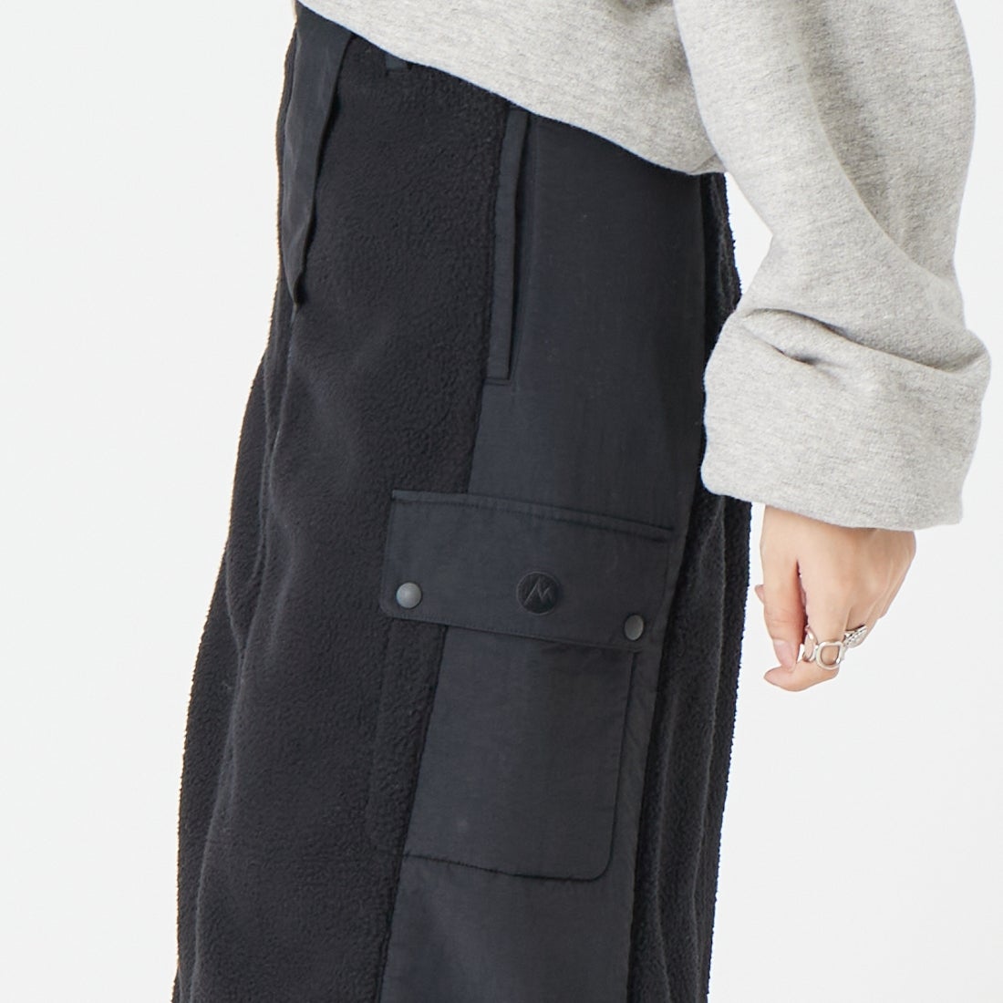 Marmot [マーモット] アルゴンフリーススカート [MTFW26WFL059] BLACK &&モデル身長：162cm 着用サイズ：M&&