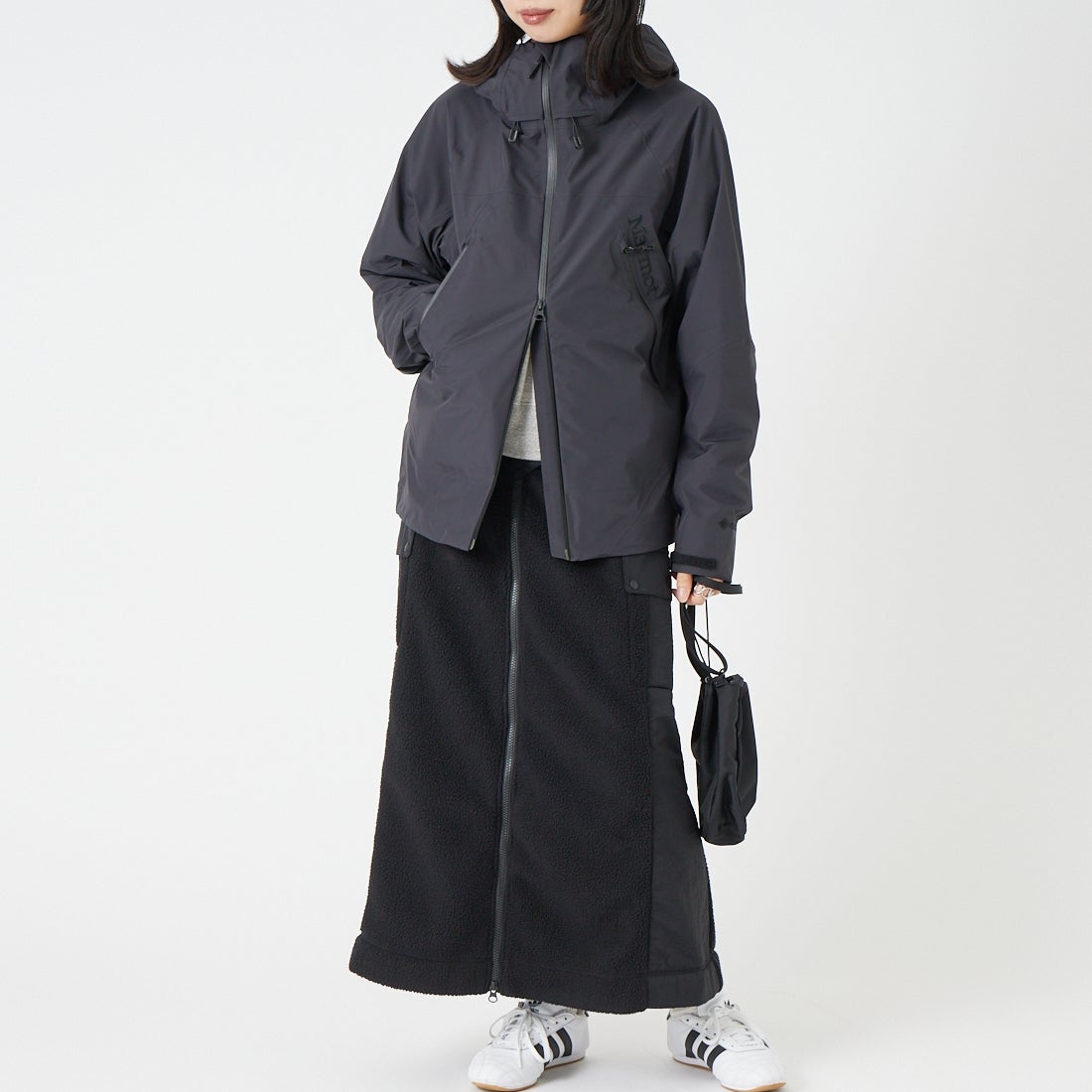 Marmot [マーモット] ゴアテックス フレイジャケット [MTSS26MRN001] BLACK &&モデル身長：162cm 着用サイズ：S&&